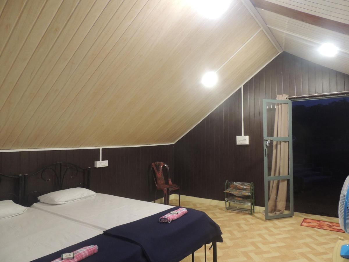 Dandeli Aura Lejlighed Eksteriør billede